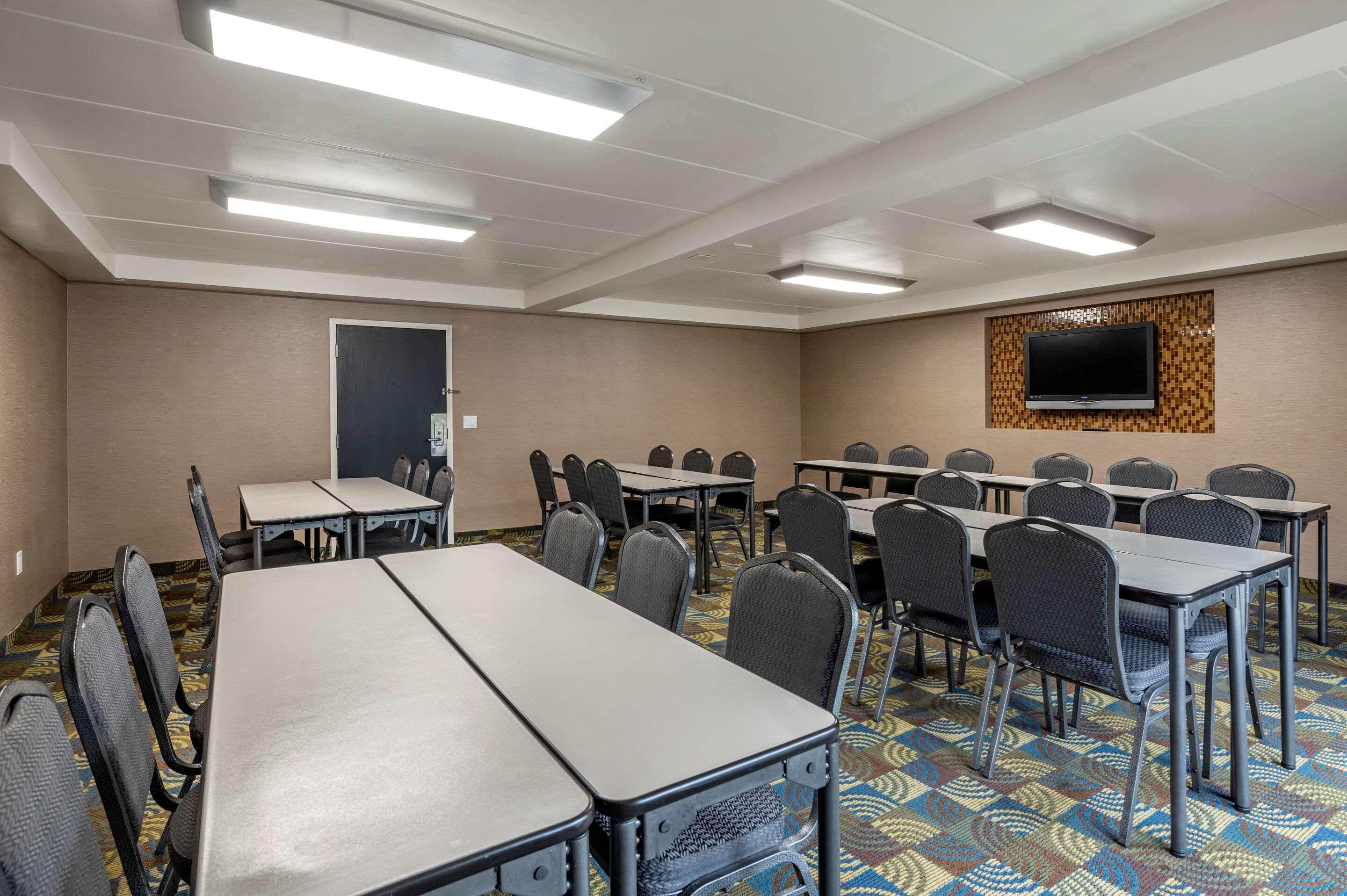 Comfort Inn Northeast Mason Eksteriør bilde